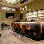 Hotel Asiris
