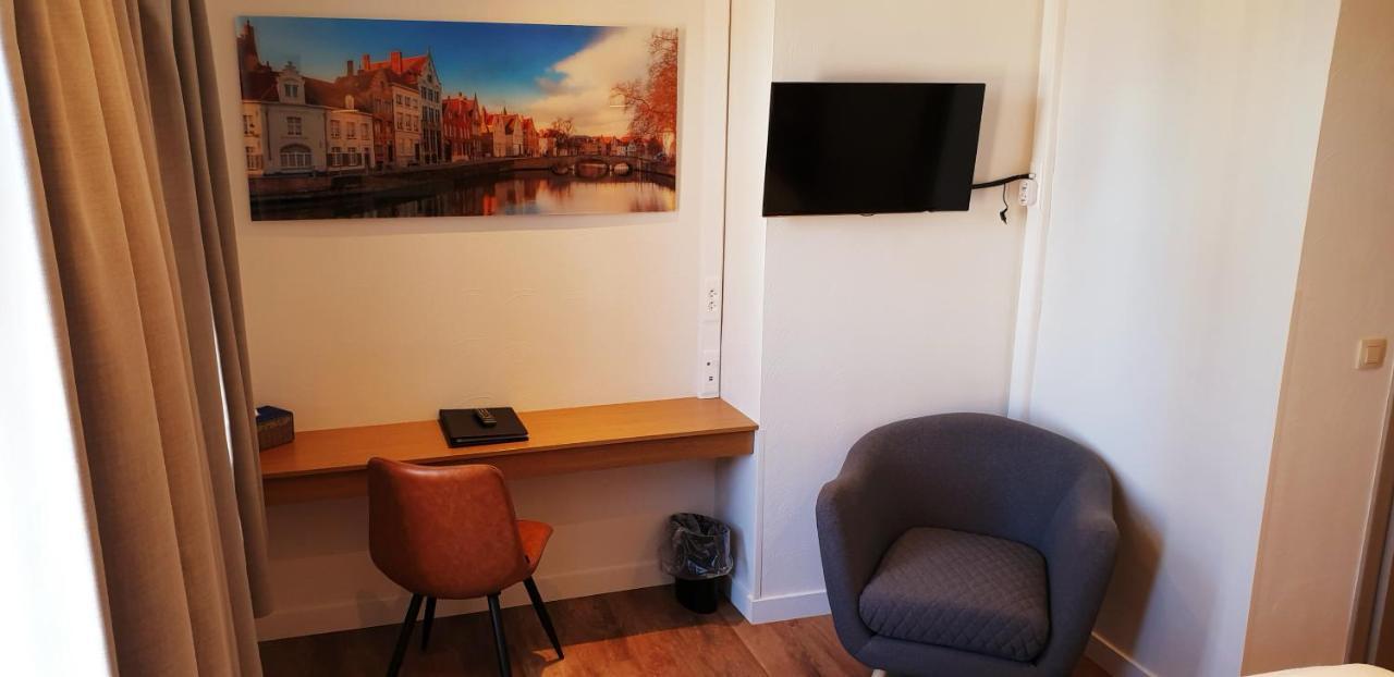 Asiris 2* Bruges